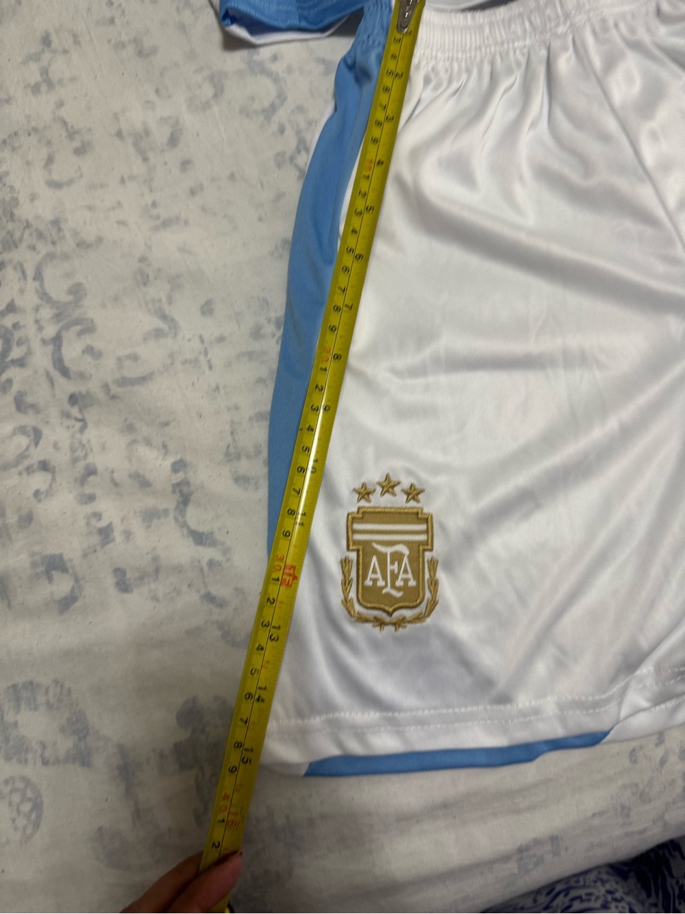 Messi Argentina soccer uniform Jersey 8-10 kids - Picture 2 of 8